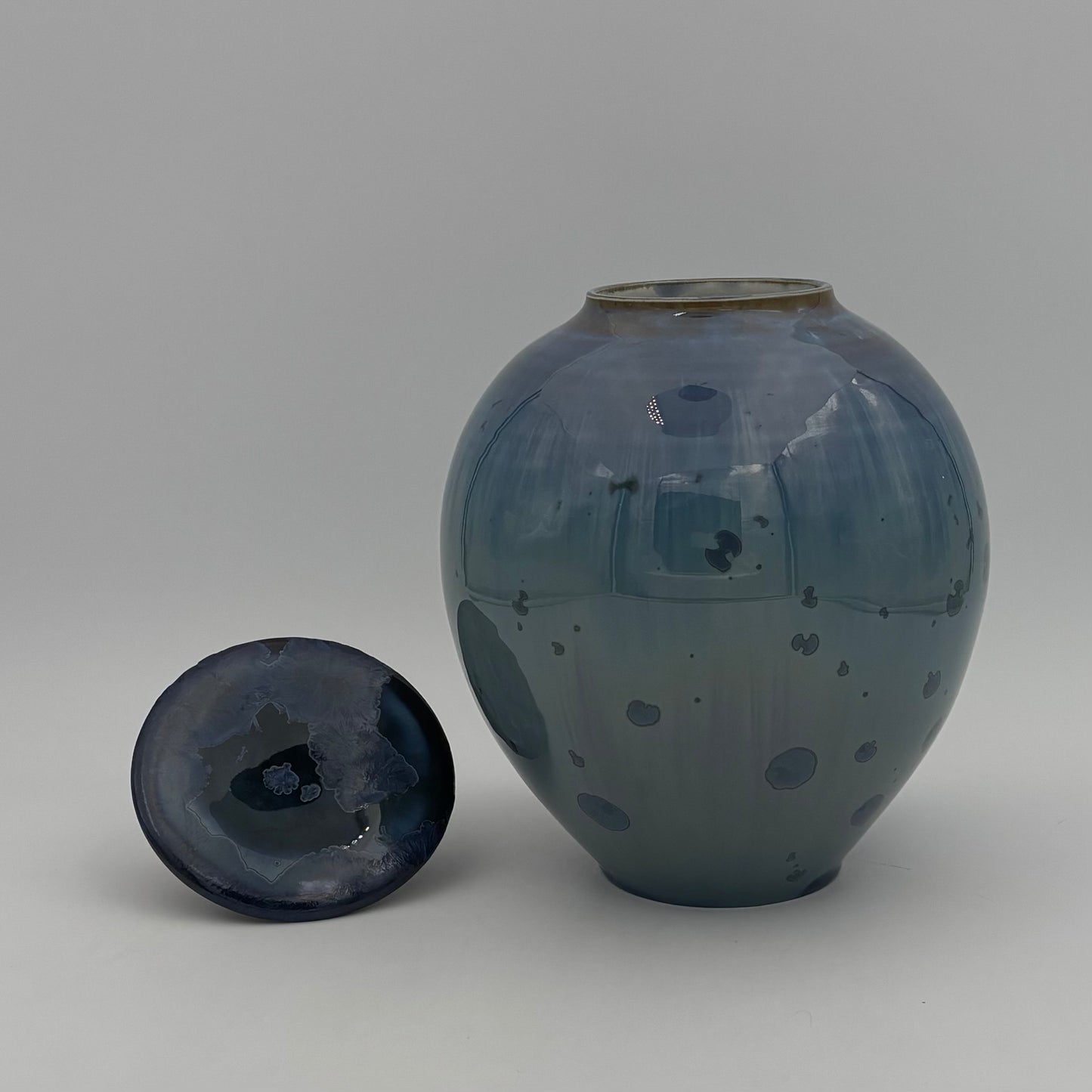 Large Cremation Urn -220 Cubic Inches - SKU 383