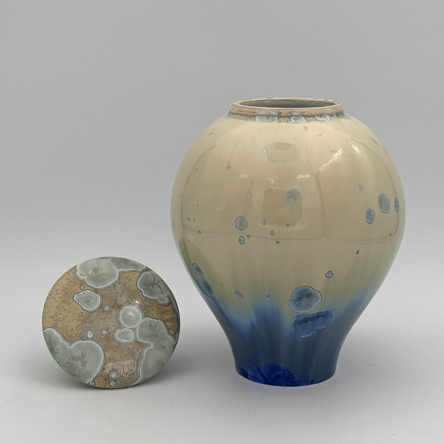 Large Cremation Urn - 160 Cubic Inches - SKU 384